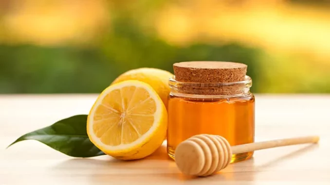 40-banner-700 Hot Water with Lemon
